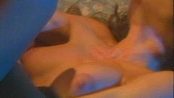 Metro - Friends And Lovers 01 - scene 3 - extract 1 