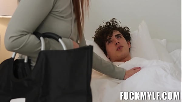 Play MP4 - Nanny Diaries Holly Lace&comma; Vince Karter&comma; Dylan Ledger