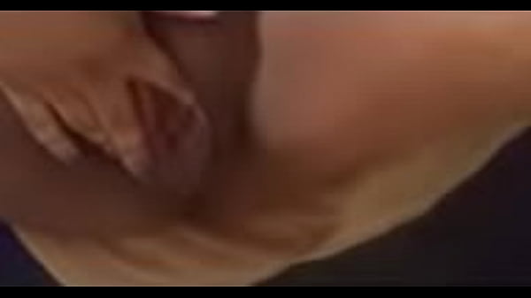 Masturbating that phat pussy 