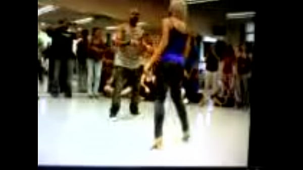 Nonton Dance With My Devil thumbnail