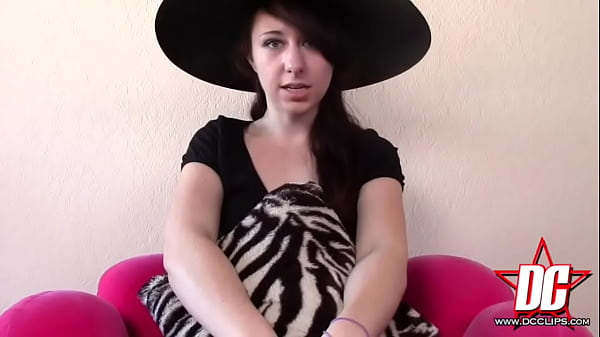 Play MP4 - Creepy Babysitter Foot Job DAKOTA CHARMS