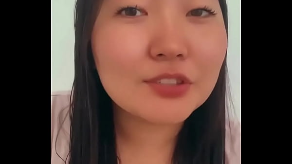 Sandy talking with public