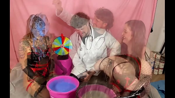 Play MP4 - HUMAN ANATOMY SPLOSHING AND GUNGE SPIN THE WHEEL&excl;