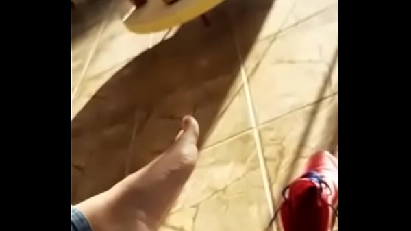 Smell Feet thumbnail