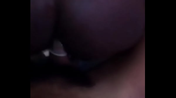 Play MP4 - Neg&atilde;o tesudo quicando no cacete do NovinbasxSSA