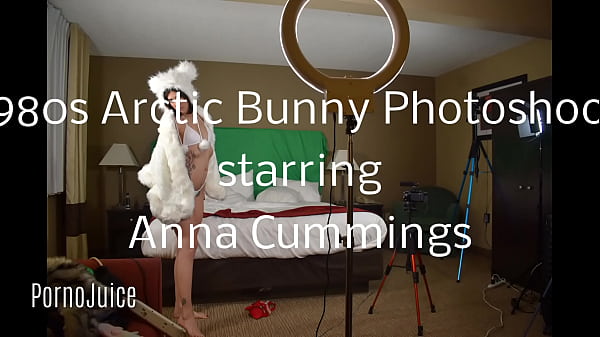 Trailer milf dances and poses for bbc 