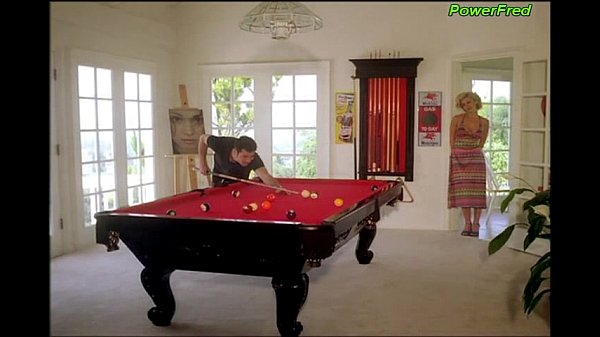 Play MP4 - redhead 2 - The Hyena