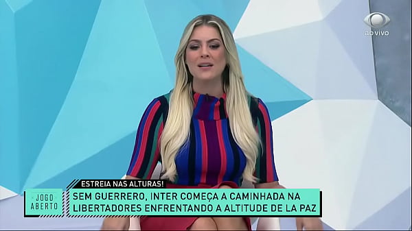 Renata Fan - Jogo Aberto - Loira Tesuda Gostosa Do Esporte Da Tv Brasileira thumbnail