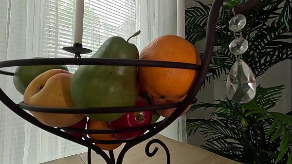 Nonton Fruits Fisted As A Hot Dildo To Orgasm thumbnail