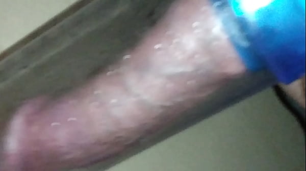 Play MP4 - Playing with my new 10in pump