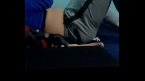 Hetero se emociona de mas 