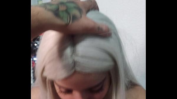 Feiti&ccedil;o wellington perdeu o controle no boquete intenso e gozou na boca da bruxa 