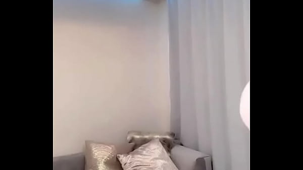 Nonton 乳揺れ thumbnail