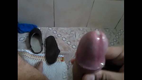 Play MP4 - pau cabe&ccedil;udo gozando