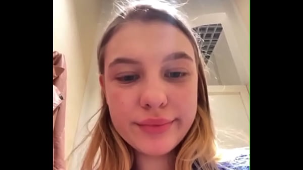 Hard Masturbate In Locker Room thumbnail