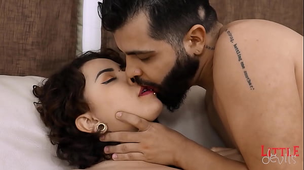 Play MP4 - Rave Girl a pawg da buceta perfeita e peluda sendo fodida