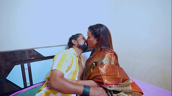 Play MP4 - Indian desi play boy looking for sexual satisfaction