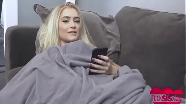 Play MP4 - Anastasia Knight in Relieving Stepbros Blueballs