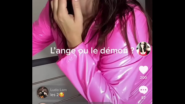 C&rsquo;est aujourd&rsquo;hui le moment de t&rsquo;abonner &agrave; mon swame j&rsquo;envoie un dm 