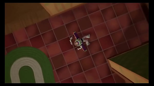 BUZZ CAI DE CU NA BOCA PRA CONSEGUI SER CADEIRANTE 