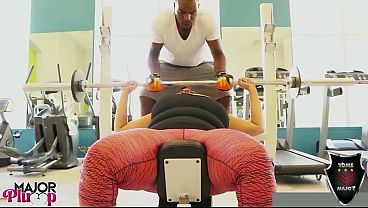 Post workout stars into kitchen ass pounding with cumshots