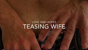 Nonton Husband Teases Wifes Pussy And Ass With Toys Until She Orgasms thumbnail