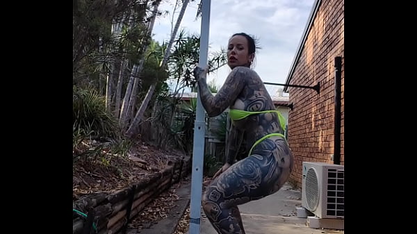 Play MP4 - Micro Bikini Twerking and Pole Dancing Melody Radford Leaked