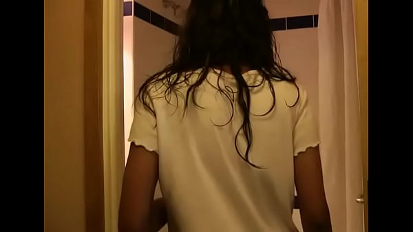 Play MP4 - Desi Indian  girl