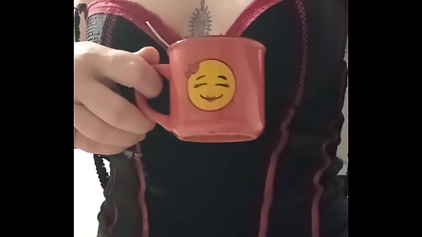 Nonton Bonjour Mes Coquins Je Vous Offre Le Caf&eacute; thumbnail