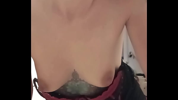 Bonjour mes coquins je vous offre le caf&eacute;