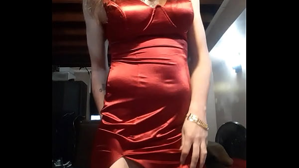 Play MP4 - Jade Squirting From Big Dildo