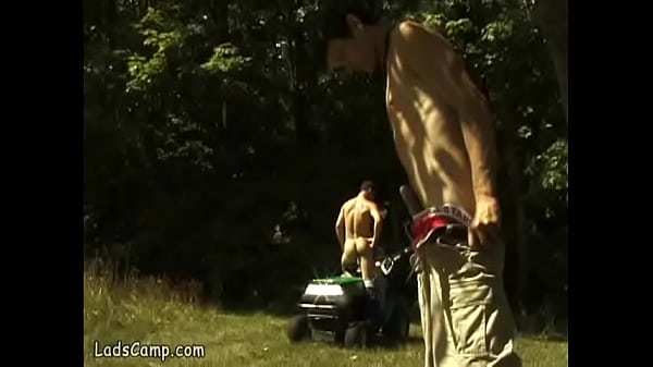 Gay shagging instead of gardening 