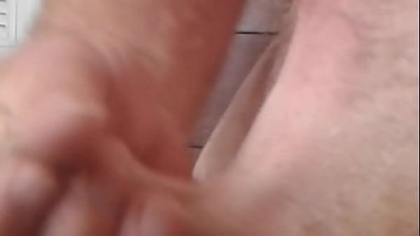 Nonton Peter Jerks Off A Quick Load thumbnail