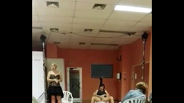 Play MP4 - VID-20151027-WA0000