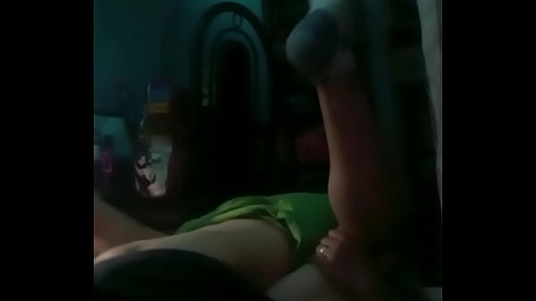 Pareja_amateur_disfrutando en_la oscuridad