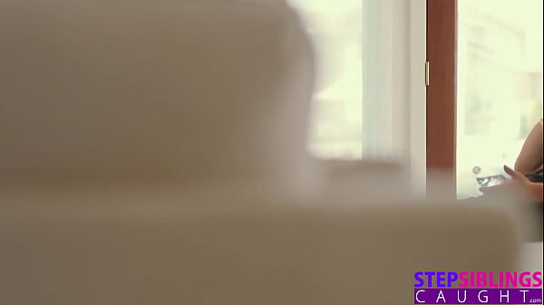 Play MP4 - Stepsis Maria Kazi to Stepbro&comma; "You Have A Huge Cock For A Human" - S24&colon;E1