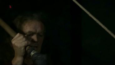 Schneiderin verene wird auf sehr unheilige weise mit einem stab zum orgasmus gefickt preview