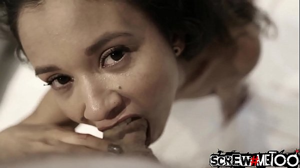 SCREWMETOO Colombian Booty BabeJade Presley Works For Deep_Orgasm