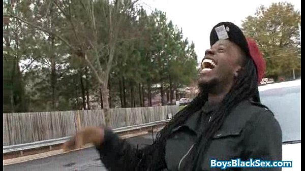 Black Muscled Dude Fucks Gay Skinny White Boy Bareback Style 04