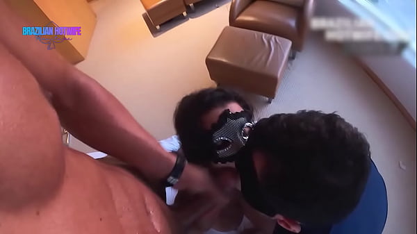 Corno E Puta Tomando Leitinho Do Macho Comedor thumbnail