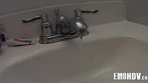 Nonton Emo Goth Slut 309 thumbnail