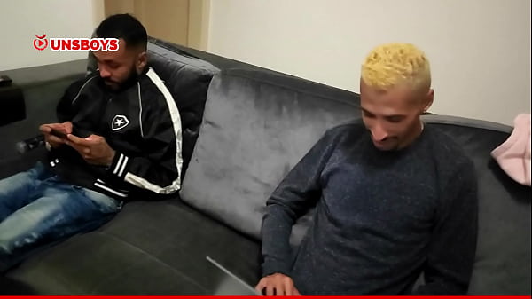 Play MP4 - Vou te levar pra comer l&aacute; em casa  l Assista completo na subscri&ccedil;&atilde;o