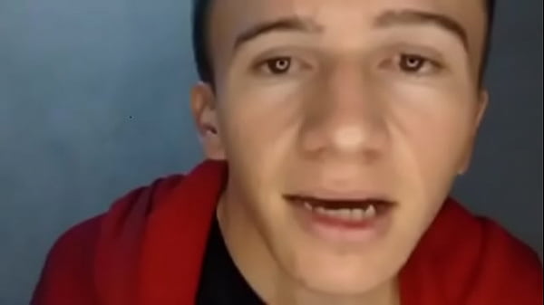 Sebhasttião Alves cantor gospel sexo_a três