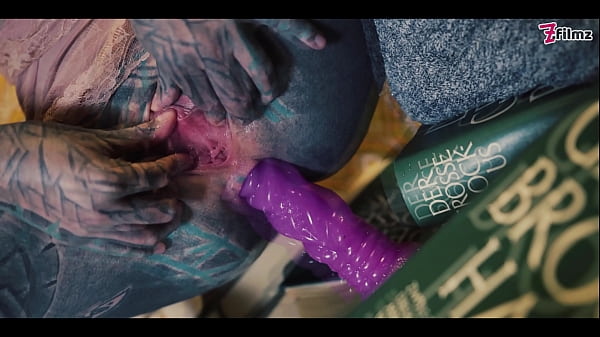 Anal Gapes And Piss On Books And Toys - Pee, Anal, Atm, Toys (goth, Punk, Alt Porn) Zf060 thumbnail