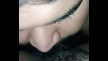 Chupando vagina a suscriptora