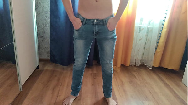 Play MP4 - Jerking off in the room