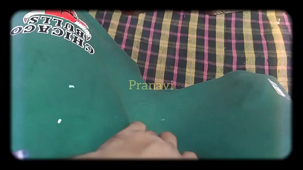 Play MP4 - Pranavi taking cumshot Telugu dirty audio