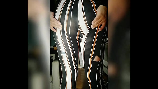 Jazzy Showing Her Thick Ass In Soft Leggings!!