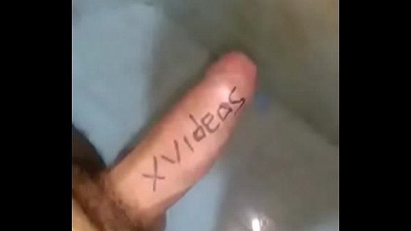 Nonton Corrida En El Ba&ntilde;o thumbnail