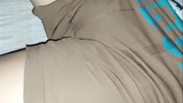 Play MP4 - XXX Desi jugando entre las sabanas con mi hermanastra y termino Follandola